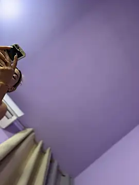 emiss  online show from February 2026 03:30:02 PM