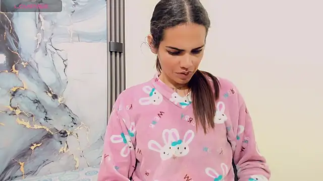 Rubi 30 online show from November 2025 11:43:02 AM