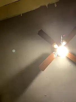 barbieruntz online show from November 2025 12:09:01 AM