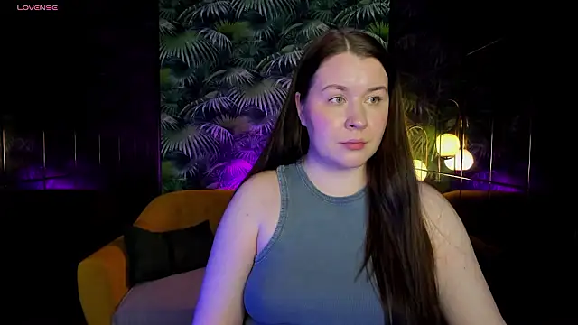 Snapshot of ShedarBrooks chatting on December 2024 11:44:01 AM ShedarBrooks online show from December 2024 11:44:01 AM