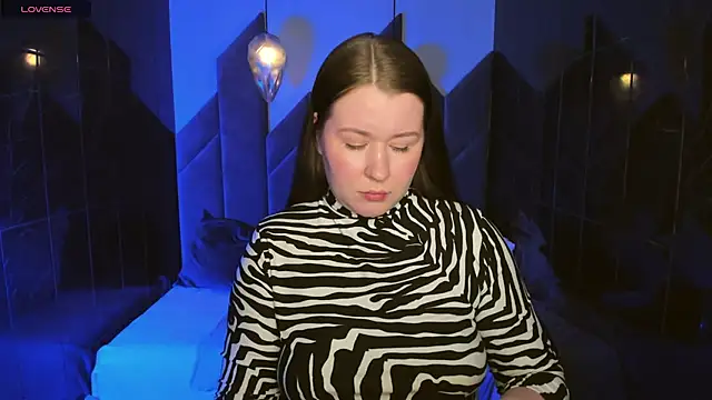 Snapshot of ShedarBrooks chatting on February 2025 11:45:02 AM ShedarBrooks online show from February 2025 11:45:02 AM