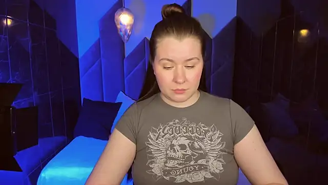 Snapshot of ShedarBrooks chatting on March 2025 12:06:02 PM ShedarBrooks online show from March 2025 12:06:02 PM