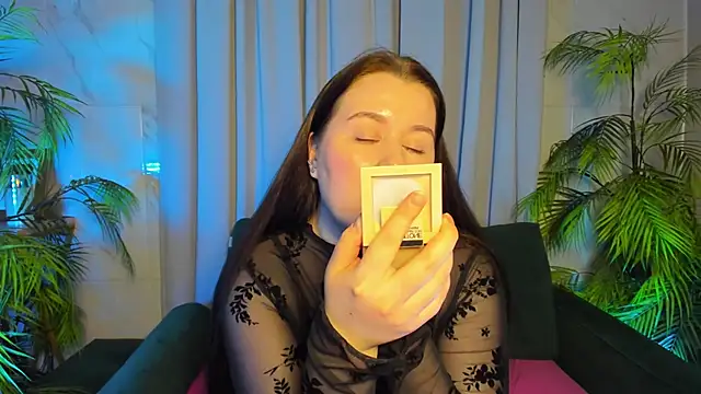 Snapshot of ShedarBrooks chatting on October 2025 05:26:02 AM ShedarBrooks online show from October 2025 05:26:02 AM