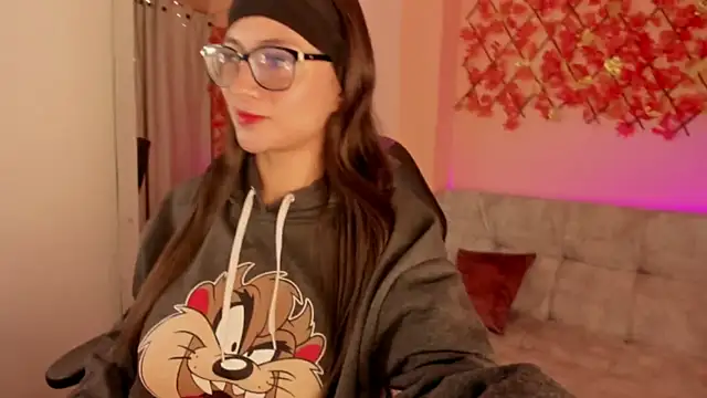 Snapshot of Sweet_Candies chatting on March 2025 03:37:01 AM Sweet Candies online show from March 2025 03:37:01 AM