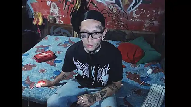 deivid estrada online show from February 2025 07:25:01 PM