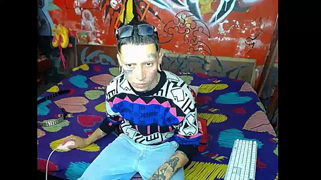 deivid estrada online show from February 2025 04:04:02 PM