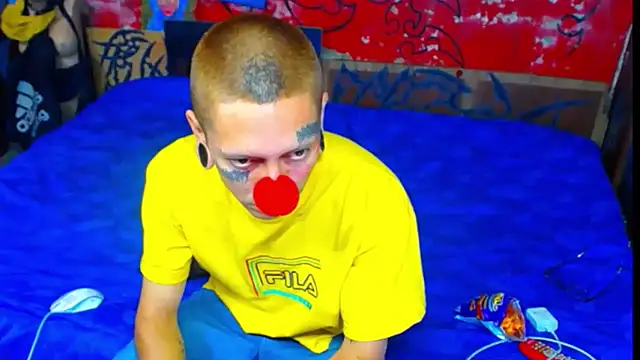 deivid estrada online show from October 2025 03:57:02 PM