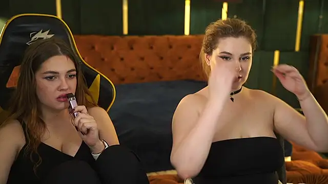 Snapshot of Grace_Fantasy chatting on March 2025 07:31:02 PM Grace Fantasy online show from March 2025 07:31:02 PM