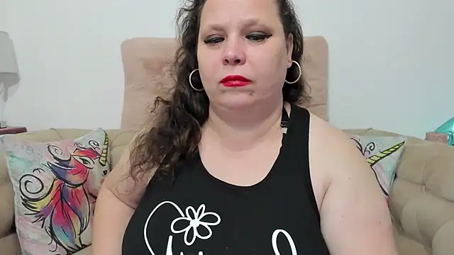 Snapshot of KarolineJoyy chatting on December 2025 08:13:01 PM KarolineJoyy online show from December 2025 08:13:01 PM