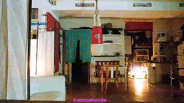 Snapshot of BongChannel chatting on January 2025 07:40:01 PM BongChannel online show from January 2025 07:40:01 PM