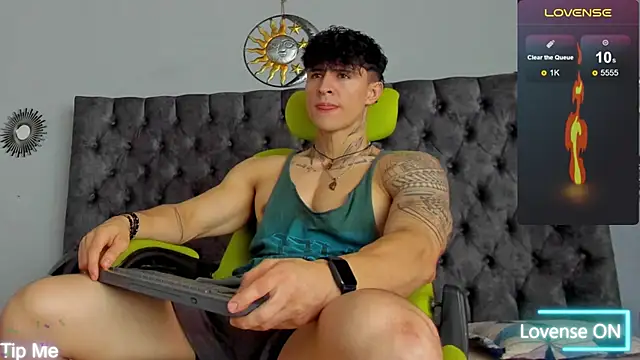 Snapshot of Jeins_carter chatting on December 2024 01:44:01 PM Jeins carter online show from December 2024 01:44:01 PM