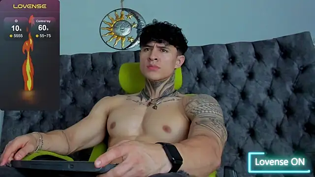 Snapshot of Jeins_carter chatting on December 2024 05:02:01 PM Jeins carter online show from December 2024 05:02:01 PM