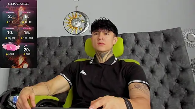 Snapshot of Jeins_carter chatting on January 2025 01:45:02 PM Jeins carter online show from January 2025 01:45:02 PM