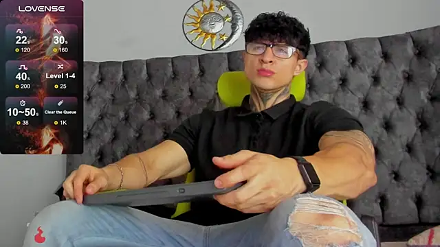 Snapshot of Jeins_carter chatting on January 2025 01:43:01 PM Jeins carter online show from January 2025 01:43:01 PM