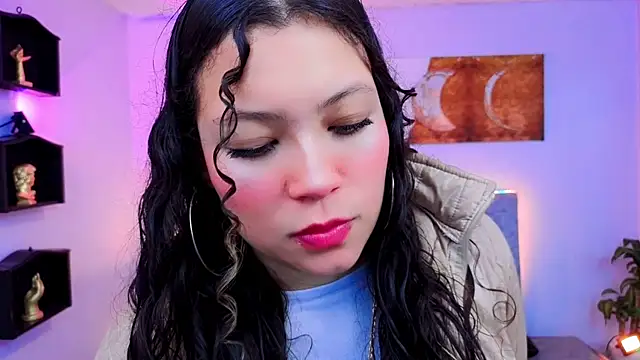 Lana stone  online show from October 2025 03:14:02 AM