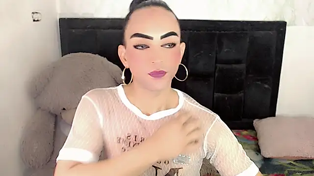 Michell Queen online show from September 2025 01:28:01 AM