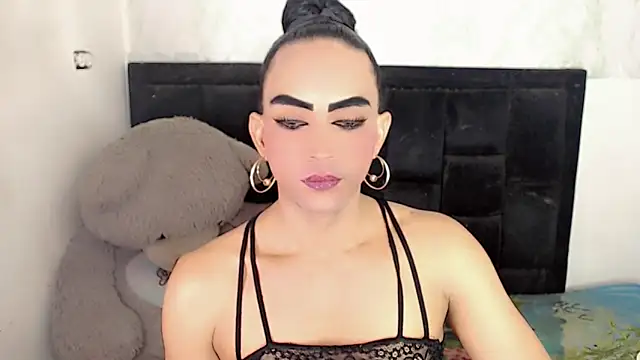 Michell Queen online show from September 2025 01:42:02 AM