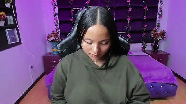 sweelanna   online show from March 2025 06:14:02 AM