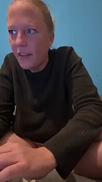 MoniqueLaFee online show from August 2026 02:11:01 AM
