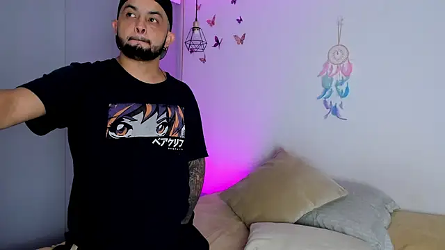 Snapshot of Chloe_Johnson_ chatting on November 2025 05:54:01 AM Chloe Johnson online show from November 2025 05:54:01 AM