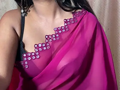 Snapshot of Sexy_trisha__7 chatting on February 2026 07:31:01 PM Sexy trisha 7 online show from February 2026 07:31:01 PM