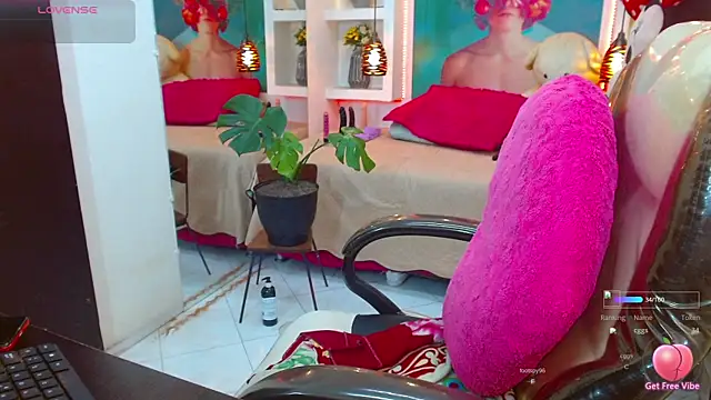 lorenapinto online show from October 2025 01:28:02 AM