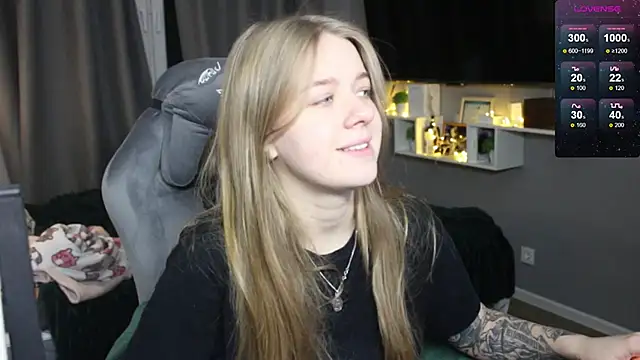 candy maggie online show from January 2025 05:01:01 PM