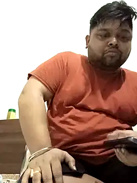 Snapshot of julywwrt chatting on December 2024 06:46:02 PM julywwrt online show from December 2024 06:46:02 PM