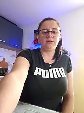 KristenVega online show from December 2025 01:49:02 PM