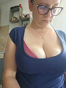 KristenVega online show from May 2026 11:30:02 AM