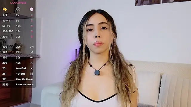 Snapshot of AMELIETARSON chatting on November 2025 07:45:02 PM AMELIETARSON online show from November 2025 07:45:02 PM