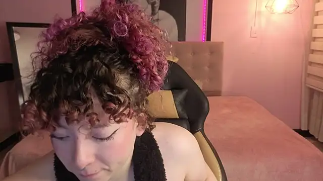  Androm3da  online show from July 2026 07:24:01 PM