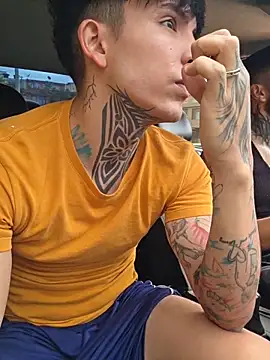 Snapshot of _Tomy08calderon chatting on October 2025 06:38:02 PM Tomy08calderon online show from October 2025 06:38:02 PM