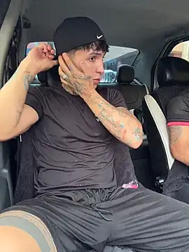 Snapshot of _Tomy08calderon chatting on December 2025 07:41:02 PM Tomy08calderon online show from December 2025 07:41:02 PM