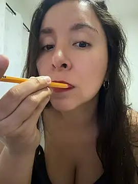 emely sexx20 online show from April 2026 10:58:01 PM