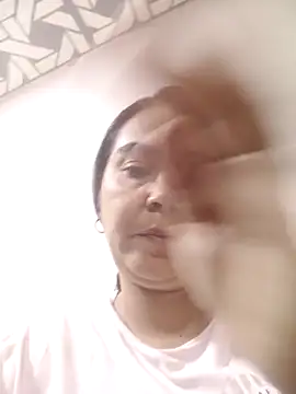 Emily Divi online show from March 2026 09:45:01 PM