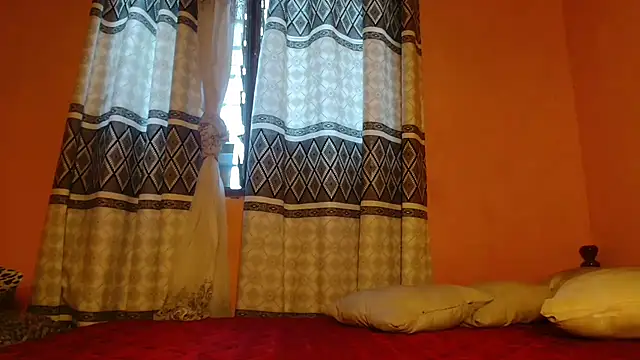 titi fiesta online show from May 2026 06:53:01 AM