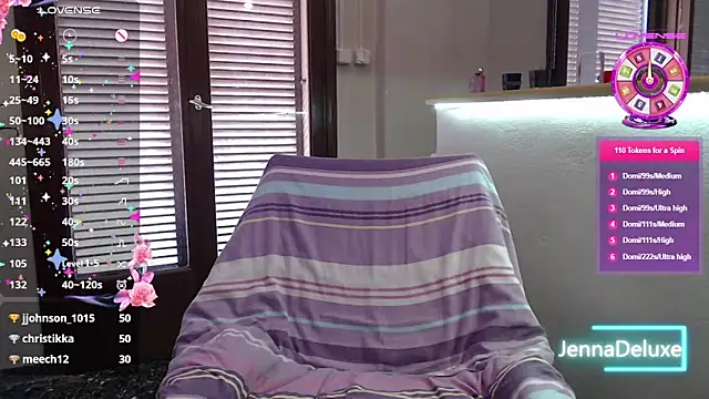 Snapshot of JennaDeluxe chatting on May 2026 03:30:01 PM JennaDeluxe online show from May 2026 03:30:01 PM