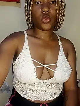 Snapshot of Mayah19 chatting on February 2025 02:00:02 PM Mayah19 online show from February 2025 02:00:02 PM