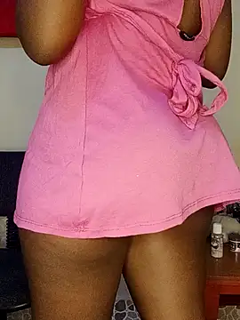 Snapshot of Mayah19 chatting on February 2025 01:47:02 PM Mayah19 online show from February 2025 01:47:02 PM