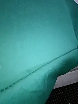 Snapshot of Mayah19 chatting on October 2025 04:15:02 PM Mayah19 online show from October 2025 04:15:02 PM