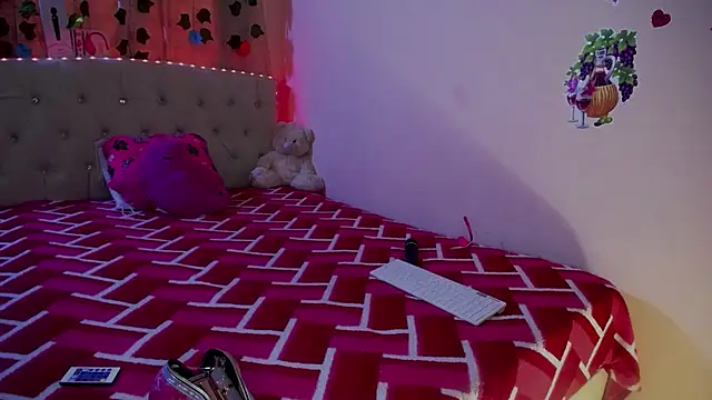 Snapshot of ashlei_ chatting on December 2024 04:07:02 PM ashlei online show from December 2024 04:07:02 PM