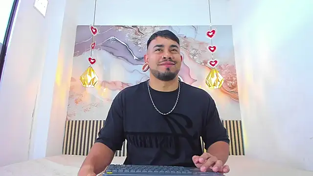 BrianMalonee online show from July 2026 12:19:01 PM
