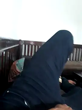 jojokom99 online show from February 2026 02:45:02 AM