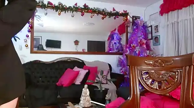 Snapshot of _diana_cute chatting on December 2024 12:01:02 AM diana cute online show from December 2024 12:01:02 AM