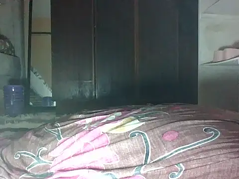 Snapshot of sweet_iddah chatting on February 2025 05:18:01 PM sweet iddah online show from February 2025 05:18:01 PM