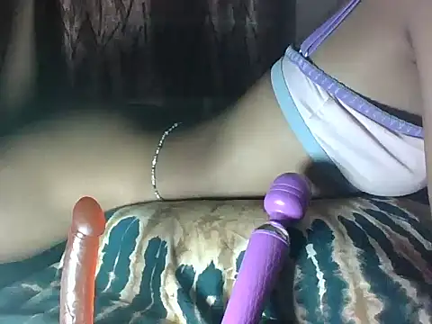 Snapshot of sweet_iddah chatting on February 2025 08:24:01 PM sweet iddah online show from February 2025 08:24:01 PM