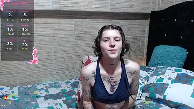 pretty cristal69 online show from October 2025 12:24:01 AM