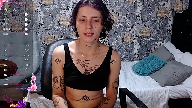 pretty cristal69 online show from May 2026 12:19:02 AM