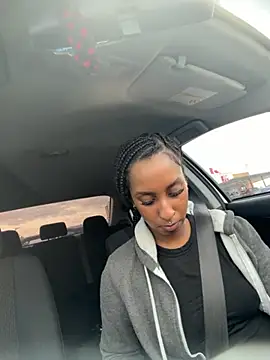 Your Paris online show from November 2025 06:34:02 PM